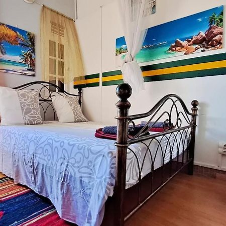 Maison Lucia Saint-Pierre ภายนอก รูปภาพ