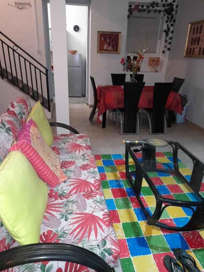 Maison Lucia Saint-Pierre ภายนอก รูปภาพ