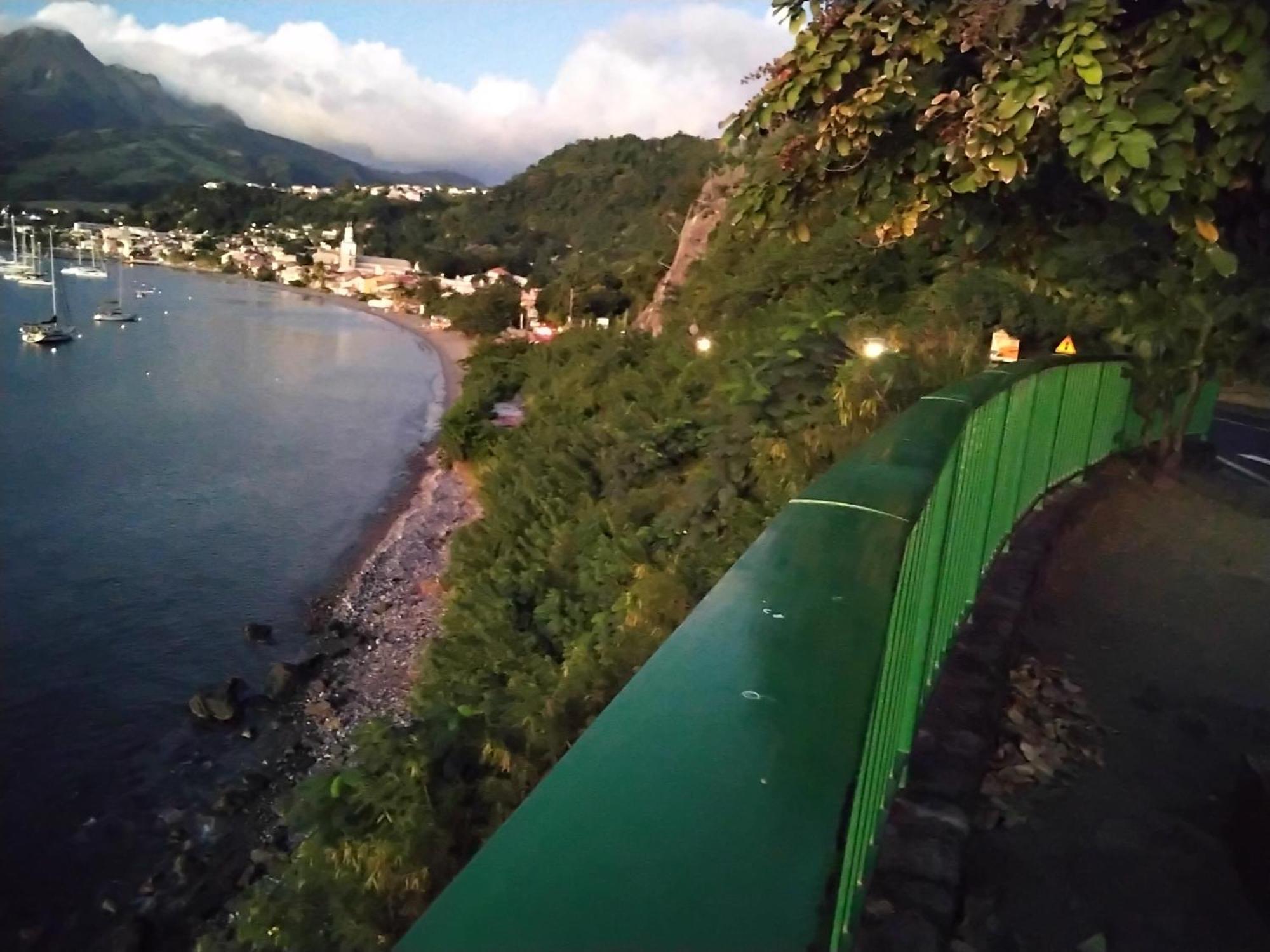 Maison Lucia Saint-Pierre ภายนอก รูปภาพ
